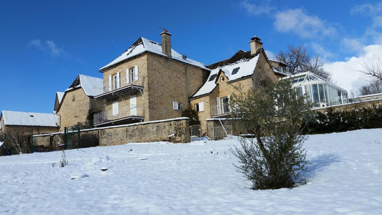 Hotel La Source Gilhodes Castelnau-de-Mandailles Exteriér fotografie